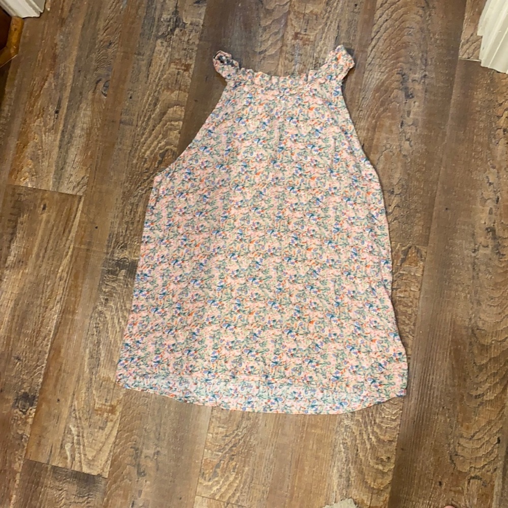 Flowered tank